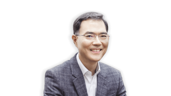 Song Man Cho, founder and Chairman of NuriFlex Group