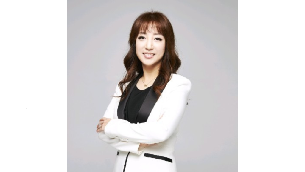 Dr. Yein Kim, Senior Clinical Director for Sonrava Health’s Central Region