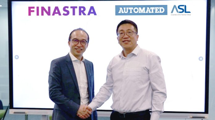 Leon Wang, Executive Director and Chief Executive Officer of ASL (right) poses for a photo with Richard Zhu, Managing Director, APAC, Treasury and Capital Markets of Finastra (left)