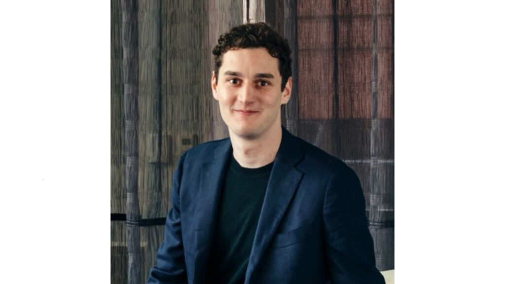 Simon Burns, CEO and Co-Founder of Vial